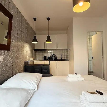 Elegant - 2 Guests - 2 Min Walk From Metro Paris