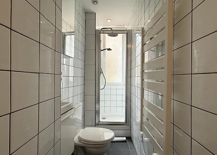 Elegant - 2 Guests - 2 Min Walk From Metro * Париж